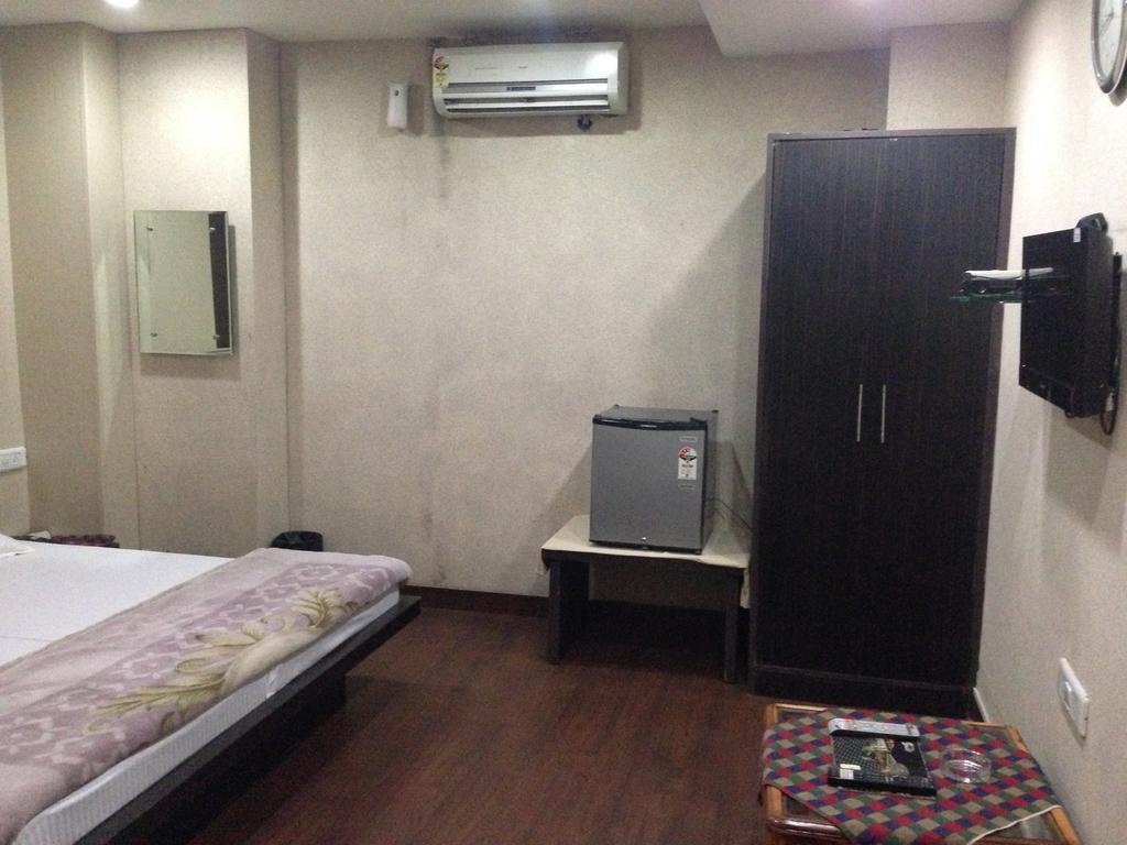 Hotel Silver Stone Ludhiana Cameră foto